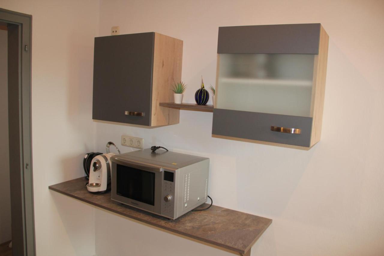 Hotel Apartment Auwirt Hallein Buitenkant foto