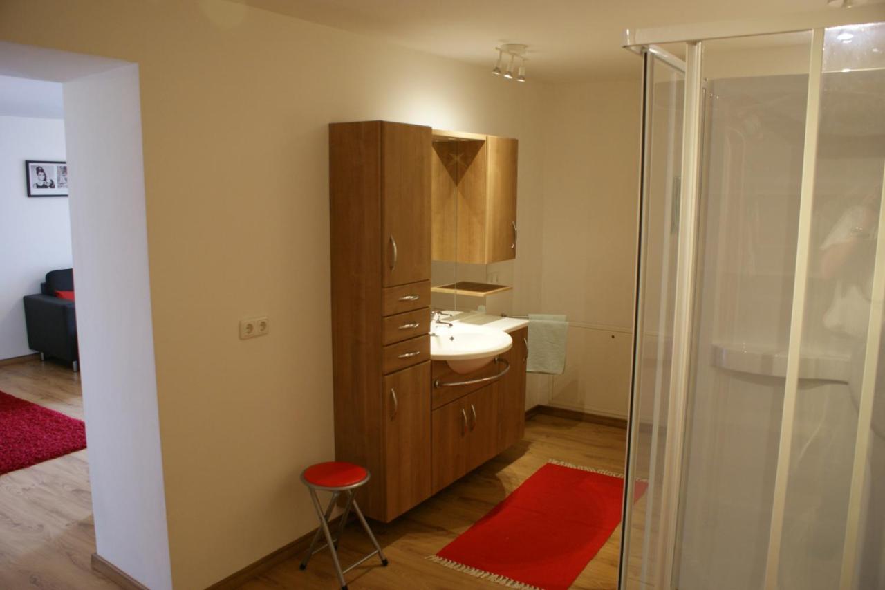 Hotel Apartment Auwirt Hallein Kamer foto